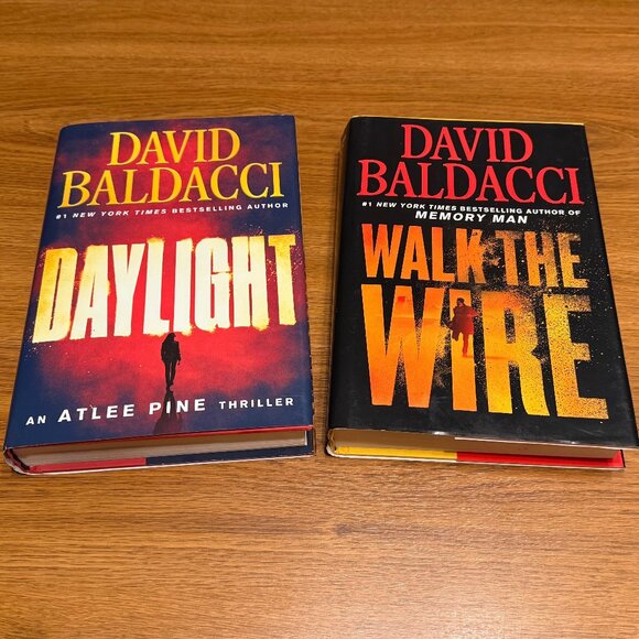 David Baldacci Hardback Book Bundle – Walk the Wire & Daylight - Picture 1 of 11